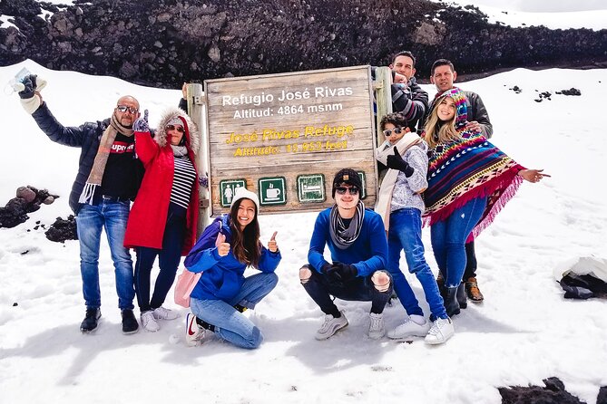 3-Day Andes Adventure Visiting Cotopaxi, Quilotoa and Baños - Discovering Quilotoa Crater Lake