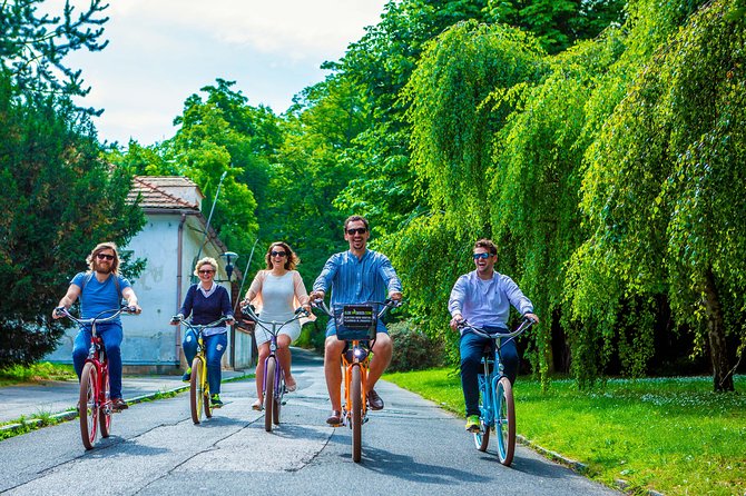 7 BEST VIEWS - PRAGUE Ebike TOUR - Gliding Through Petrin Parks Lush Landscapes