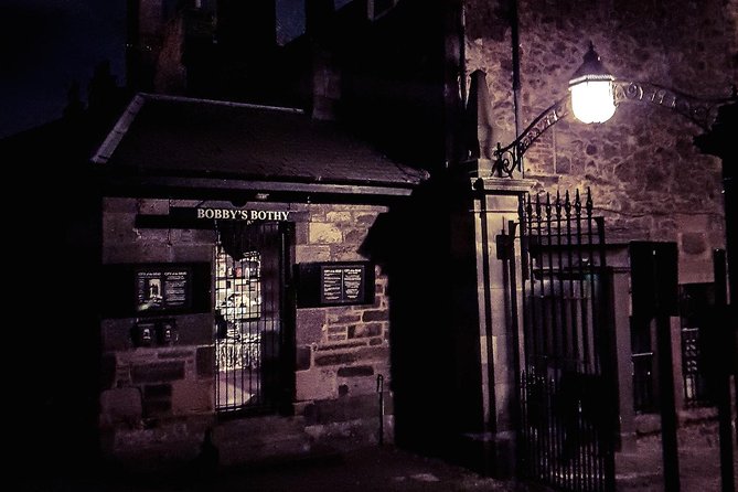 City of the Deads Double Dead Tour - Engaging Storytelling and Humor