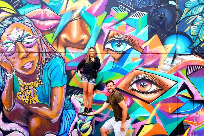 Comuna 13 Graffiti Tour With Street Food - Inclusions and Highlights