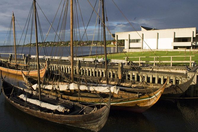 Copenhagen Historical Tour to Cathedral, Castle and Viking Museum - Frederiksborg Castles Renaissance Splendor