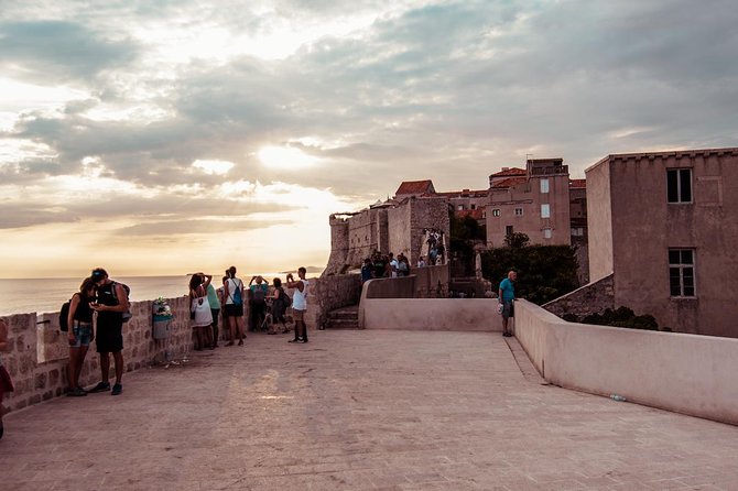 Dubrovnik: Ancient City Walls & Wars Walking Tour - Walking the City Walls