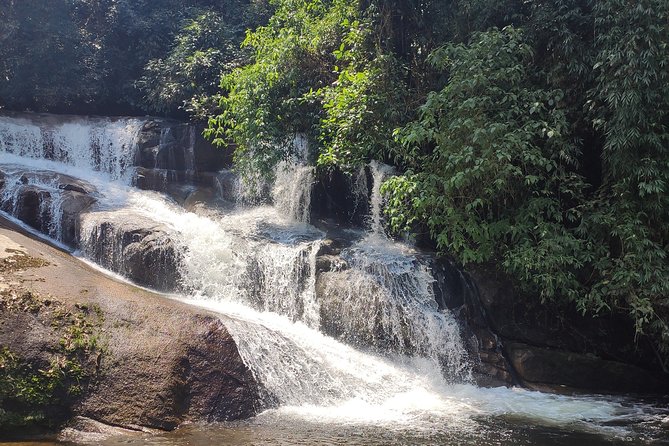 Private Waterfalls and Still Jeep 4x4 6hrs by Jango Paraty - Meeting and Pickup