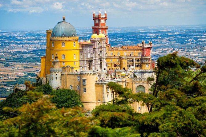 Sintra, Cascais, Pena Palace Ticket Included: Tour From Lisbon - Meeting and Pickup Details