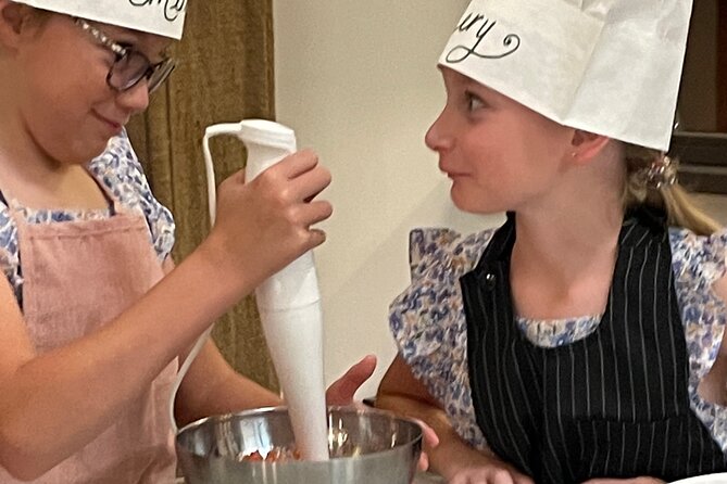 Super Fun Pasta & Gelato Cooking Class & Oil Tasting by Vatican - Meeting Point and Logistics