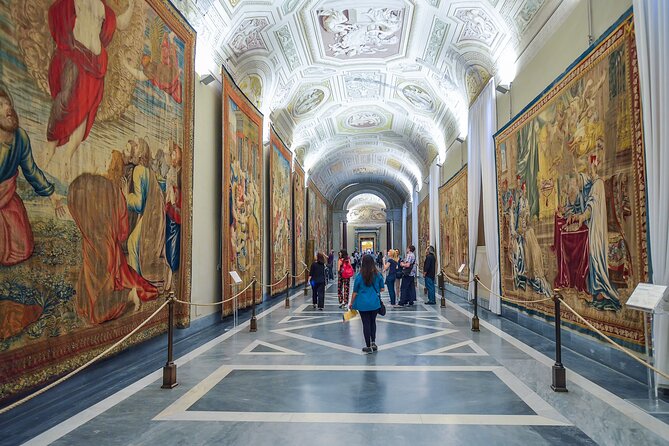 VIP Vatican, Sistine Chapel & St.Peters Basilica Guided Tour - Inclusions and Meeting Details