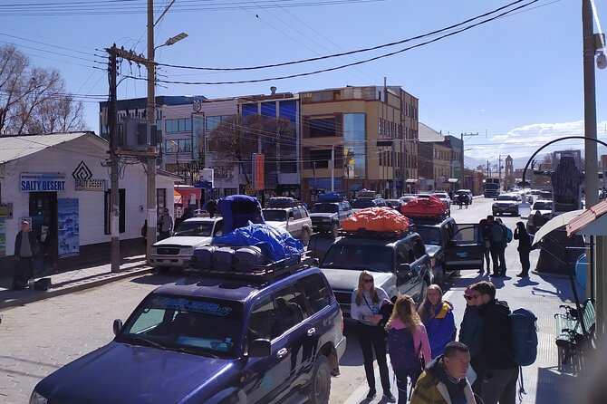 3 Days Tour Uyuni Salt Flats, Sunset Plus Funny Photos - Meeting and Pickup: Navigating the Start and End Points
