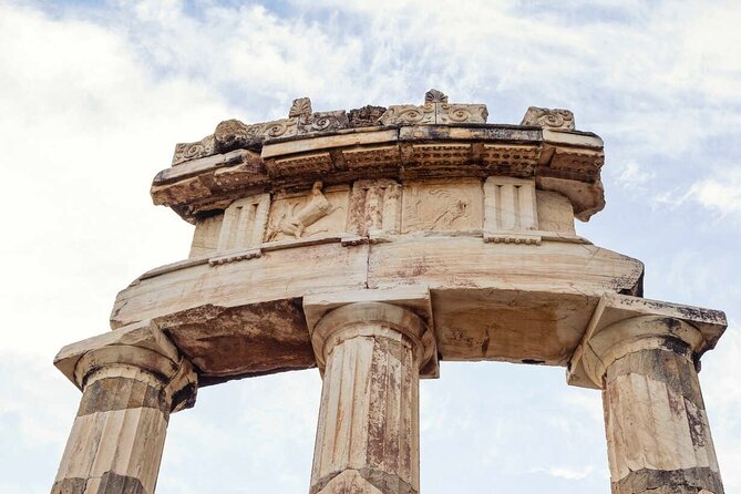 Delphi Oracle Premium Tour With Live Guide and Entrance Tickets - Traveler Reviews and Experiences