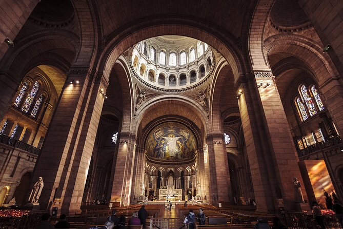 Paris in a Day With Louvre, Eiffel Tower, Notre Dame & Cruise - Exploring the Charm of Montmartre