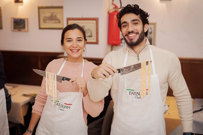 Pasta Cooking Class in Rome - Fettuccine Class in Piazza Navona - Group Size and Participant Suitability
