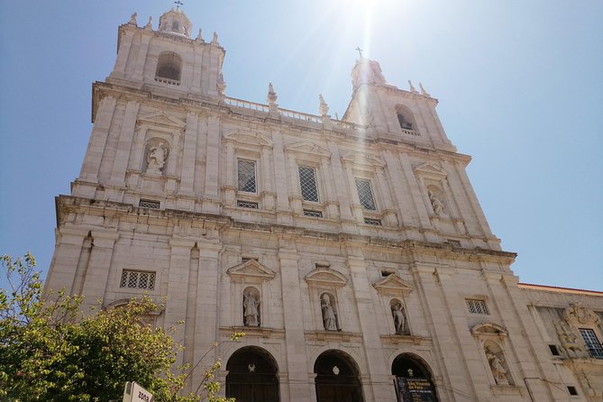 Private Tour: Highlights of Historical Lisbon in 4H With Transfer - Tour Experience