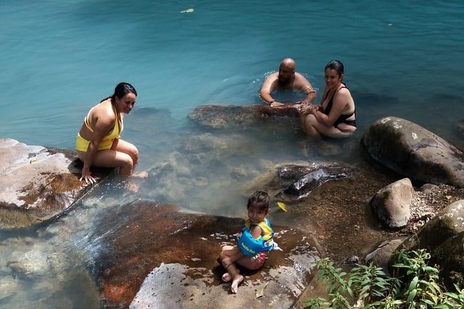 Rio Celeste Horseback Riding Tour - Engaging Guides and Memorable Experiences