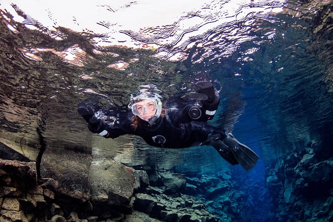 Silfra: Snorkeling Between Tectonic Plates - Meet on Location - Health and Safety Requirements