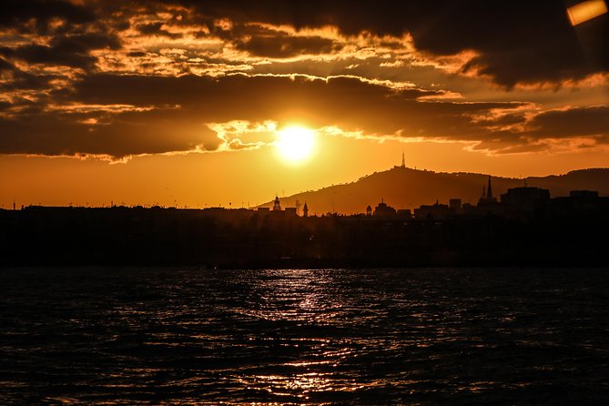 Unique Sunset Sailing Experience With Tapas and Open Bar - Meeting Point and Transportation Details