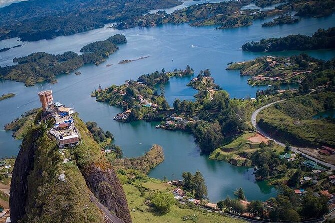 Visit Guatapé, El Peñol, El Retiro & Tekendamita Waterfall - Exploring El Peñon