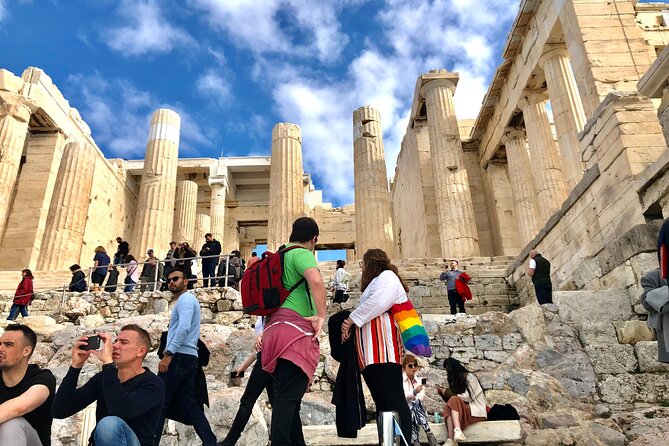 Visit of the Acropolis With an Official Guide in Spanish - Tour Schedule and Accessibility