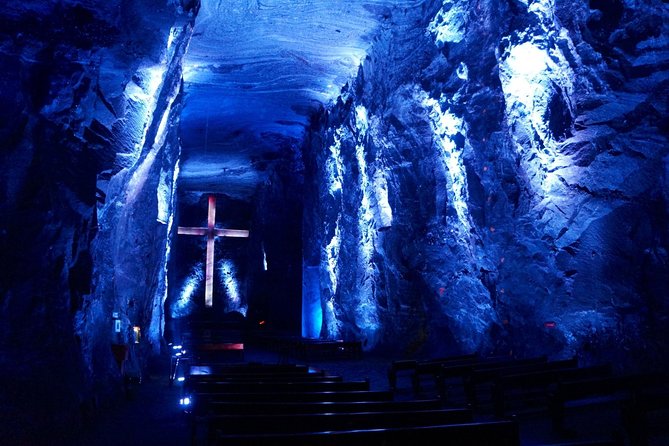 Zipaquira Salt Cathedral and Guatavita Lagoon From Bogota (Private Tour) - Meeting the Knowledgeable Guides