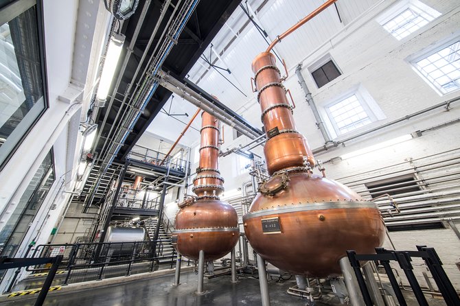 Bombay Sapphire Gin Distillery Tour and Cocktail - The Art of Cocktail Creation