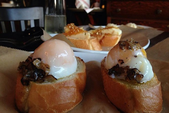 Eat Like a Local: 3-hour Venice Small-Group Food Tasting Walking Tour - Exploring Venetian Eateries and Traditions