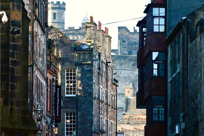 Edinburgh Walking Food Tour With Secret Food Tours - Exploring Edinburghs Culinary Gems