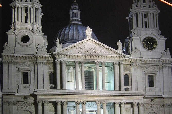Ghastly Ghost Walking Tour in London - Capturing Apparitions and Spooky Sightings