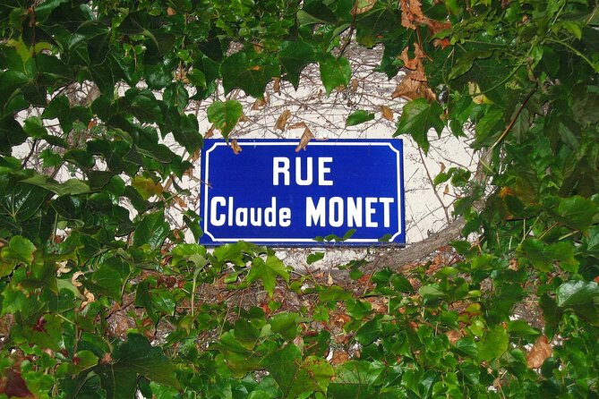 Giverny Monet'S House and Gardens Half Day Tour From Paris - Inclusions and Important Information