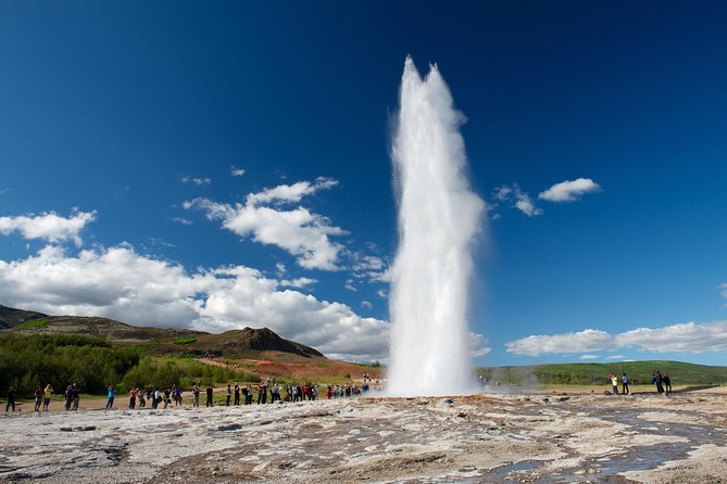 Golden Circle and Kerid Volcanic Crater Small-Group Day Tour - Exploring the Geysir Geothermal Area