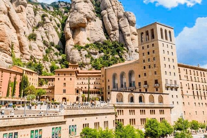 Montserrat Monastery & Horse Riding Experience From Barcelona - Highlights of the Montserrat Abbey Visit