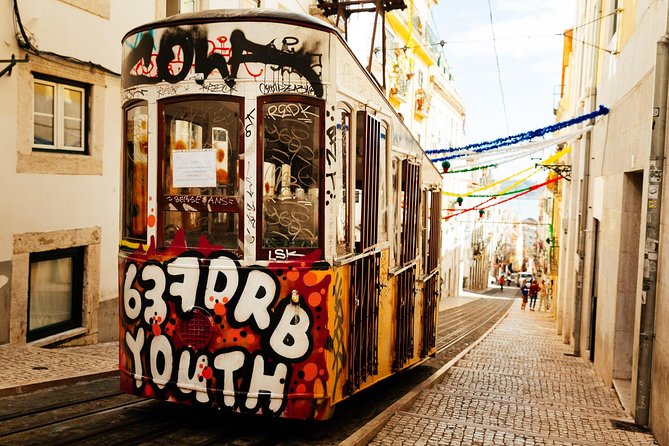 Private City Kickstart Tour: Lisbon - Customizable Itinerary
