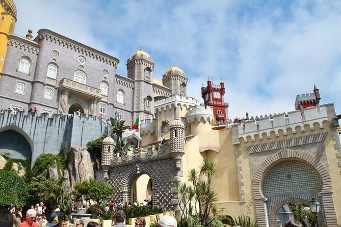 Private Tour of Sintra, Cabo Da Roca and Cascais With 2 Palaces - Discovering Cascais