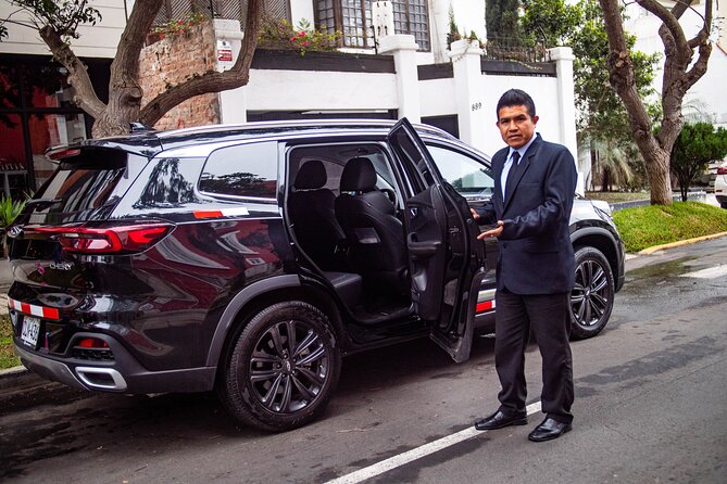 Private Transport From or to Lima's Jorge Chavez Airport - Commitment to Excellence