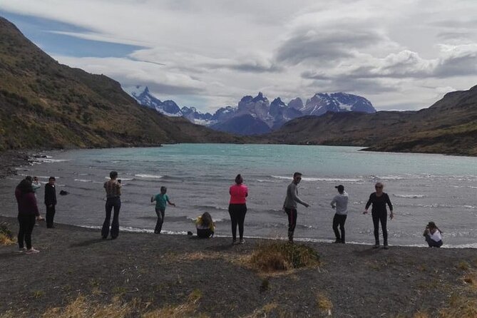 Torres Del Paine & Milodon Cave Day Tour From Puerto Natales - Organizational Efficiency and Informative Commentary