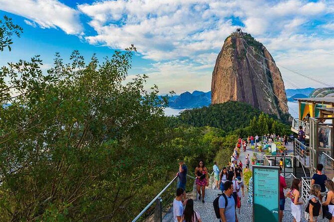 A Day in Rio: Christ the Redeemer, Sugarloaf Mountain, Selaron With Lunch - Traveler Feedback and Host Responses