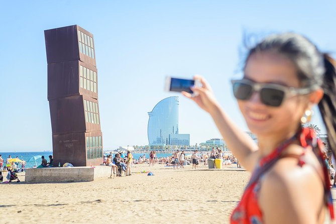 Barcelona E-Bike Gaudí Highlights or Bohemian Neighborhoods Small Group Tour - Choosing Your Itinerary
