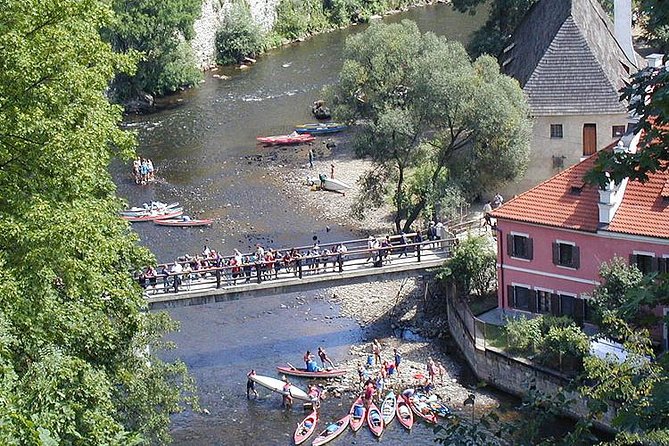 Cesky Krumlov Full Day Tour From Prague and Back - Additional Considerations