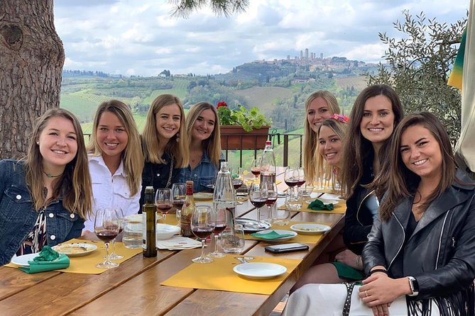 Chianti Wineries Tour With Tuscan Lunch and San Gimignano - Guided Tour of the Historic San Gimignano