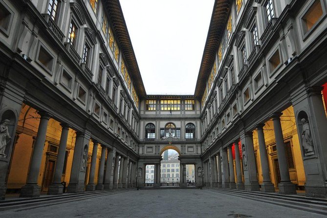 Early Access Guided Uffizi Gallery Tour Skip-the-Line Small Group - Getting to the Uffizi Gallery