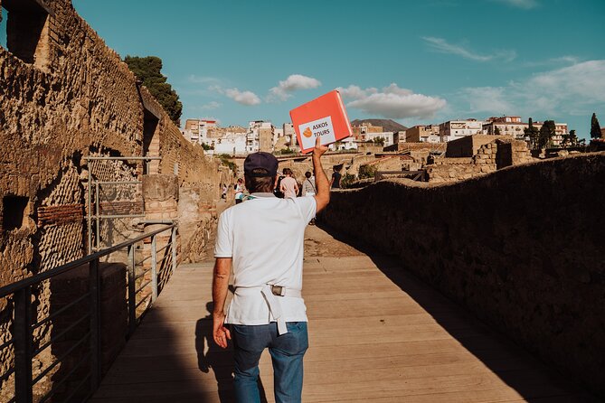 Herculaneum Small Group Tour and Ticket With an Archaeologist - Meeting and Pickup Details