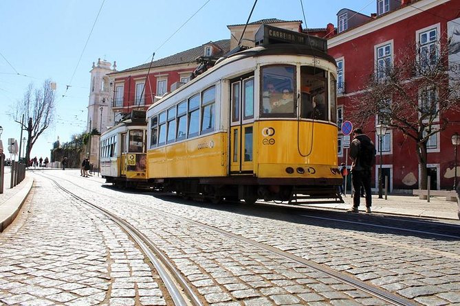 Lisbon Half-Day Private Tour in Premium Vehicle and Custom Stops - Traveler Feedback