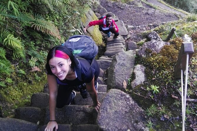 Machu Picchu and Huayna Picchu Full Day Private Tour - Getting to Machu Picchu