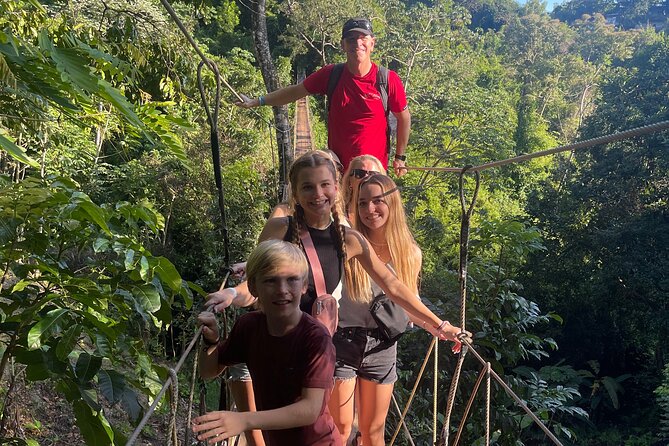 Monkey and Sloth, Chocolate Rum Tasting and Beach Break in Roatan - Knowledgeable and Engaging Guides