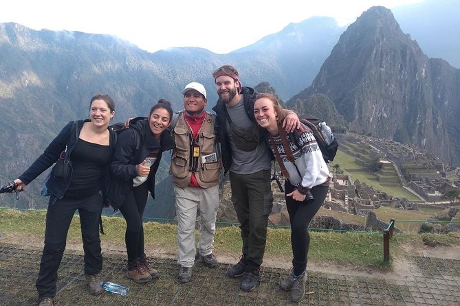 Private Professional Guide in Machupicchu From Aguas Calientes. - Exploring the Ancient Inca Citadel