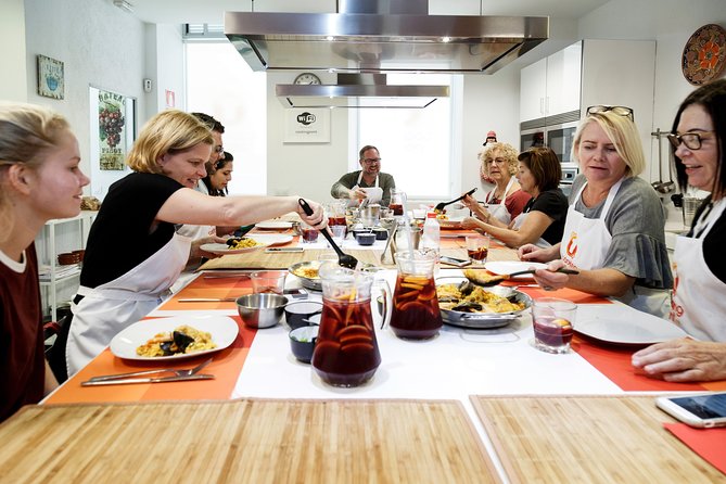 Spanish Cooking Class Paella Tapas and Sangria in Madrid - Exploring the Local Market