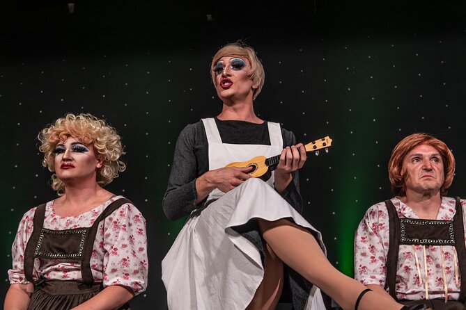 Stardust Variety Dinner Show - Show Details and Performance Highlights