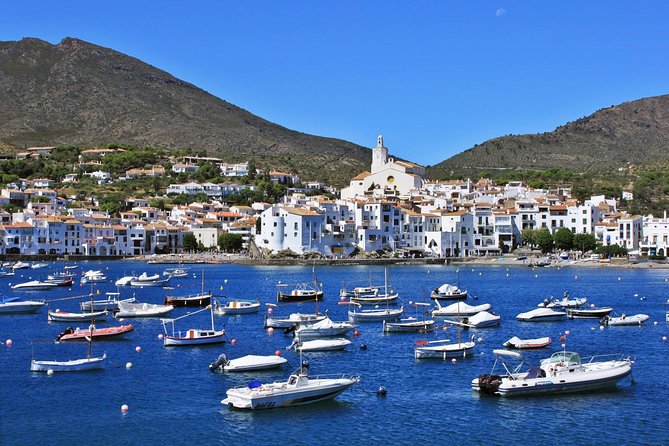 Dali Museum & Cadaques Small Group Tour With Hotel Pick-Up - Scenic Drives and Beautiful Scenery