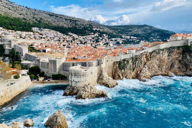 Game of Thrones Lokrum Special in Dubrovnik - Sitting on the Iron Throne
