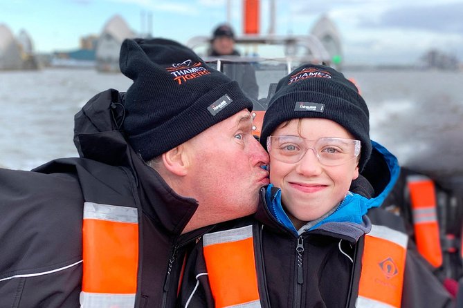 Iconic Sights of London: High-Speed Boat Trip - Customer Feedback and Ratings