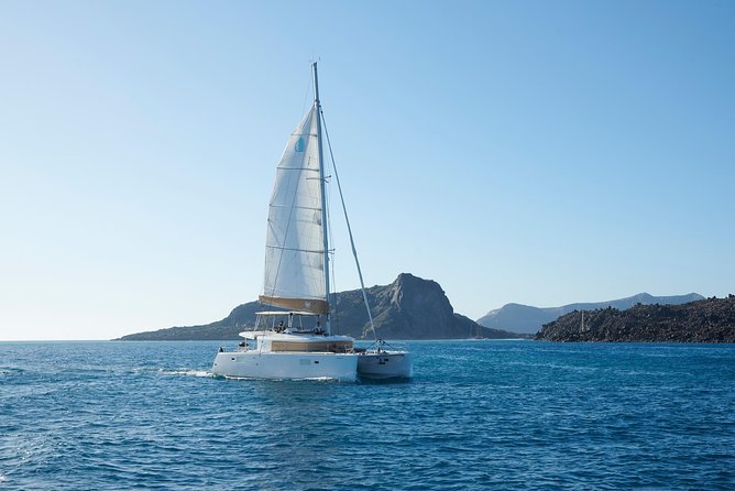 Santorini Platinum Catamaran Cruise With Meal, BBQ and Open Bar - Onboard Activities and Amenities