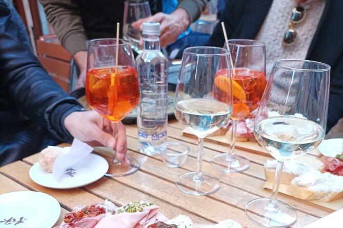 Venice Bacaro Food Tour - Eat and Drink Like a Venetian - Exploring Venetian Food Traditions