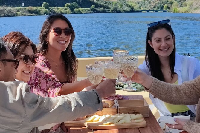 Wine Venture and Boat Trip in Douro Valley From Porto - Winery Visits and Wine Tastings